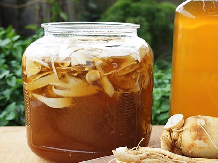 Sâm ngâm mật ong mang lại nhiều lợi ích đối với sức khoẻ